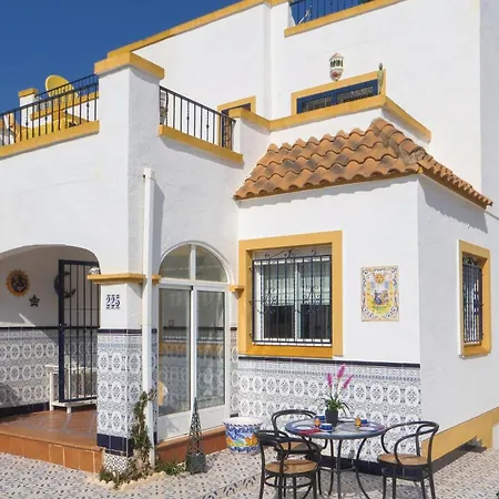 Holiday home Cozy In Orihuela Costa With Kitchenette