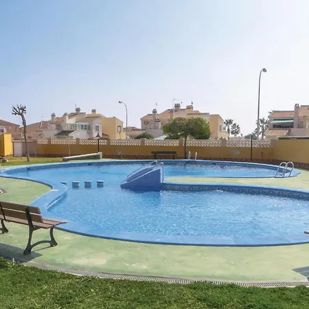 Holiday home Cozy In Orihuela Costa With Kitchenette Dehesa de Campoamor (Orihuela Costa)